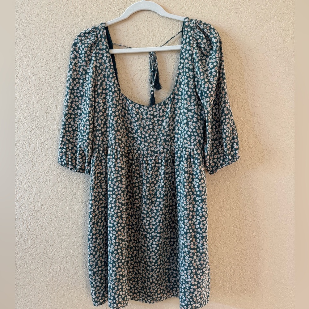 American Eagle Floral Dress, Size Medium